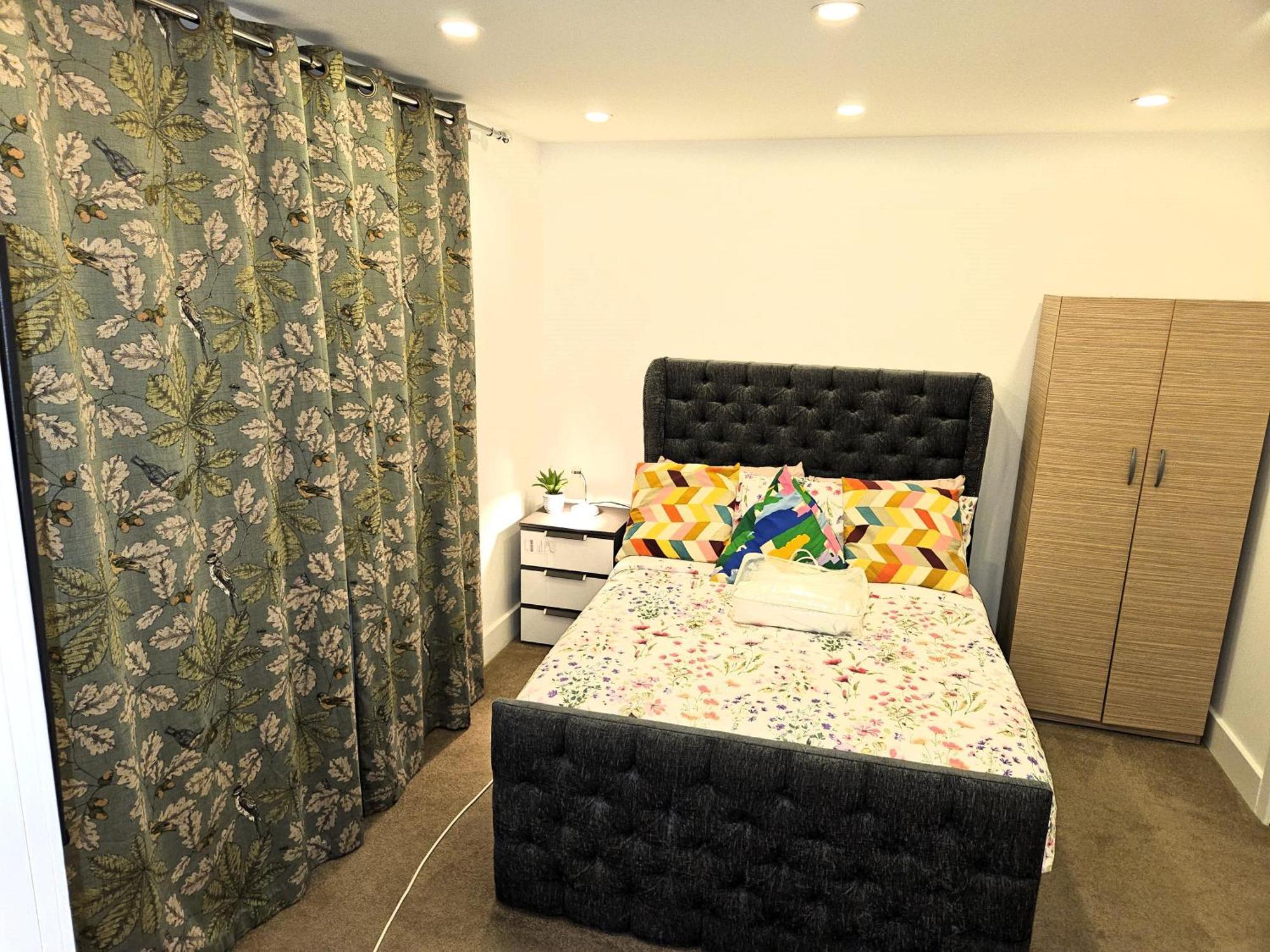 London Sleephouse Partying Is Not Allowed Pls Ngoại thất bức ảnh